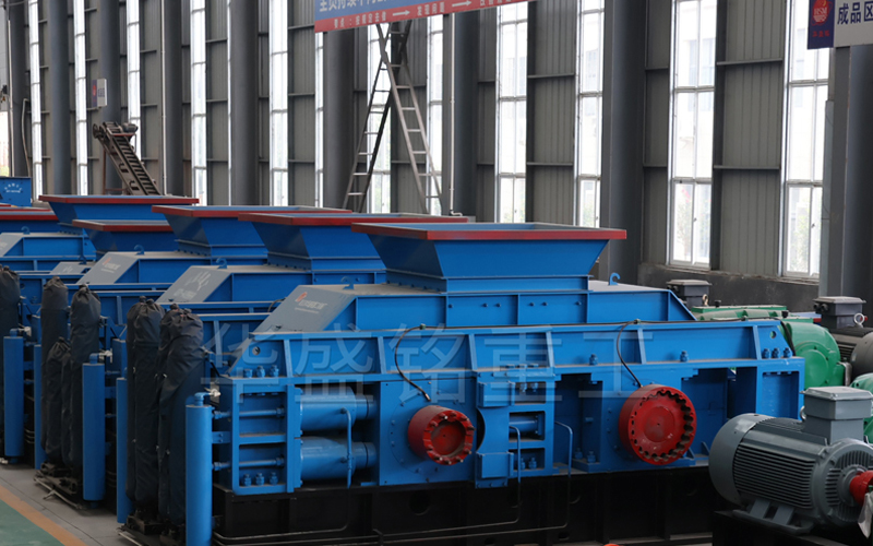 制砂設備對輥機