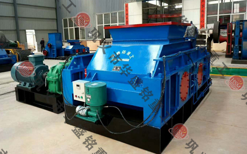 '大型對輥制砂機視頻,全液壓對輥制砂機,大型液壓對輥制砂機