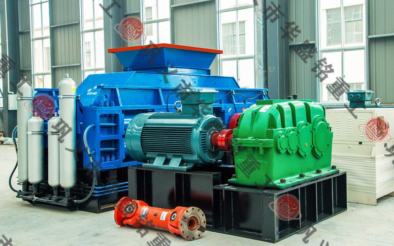 液壓對輥破碎機